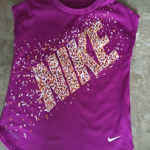 Nike girls sleeveless purple shirt